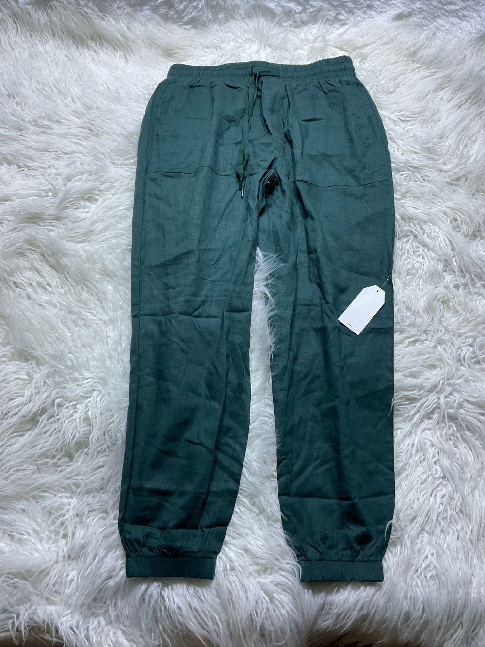 NWT Universal Standard Jogger